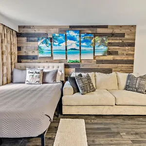 Inviting Waikiki Grand One Block To Beach! , Honolulu United States