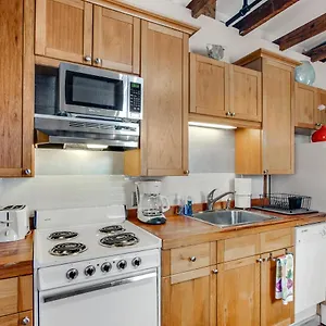 Historic Market - Loft Off Broughton Too Apartment