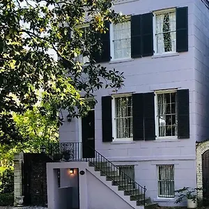 Sojourn - Time Travelers Retreat 1853 Holiday home